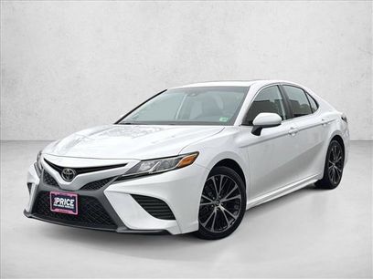 Used 2019 Toyota Camry SE