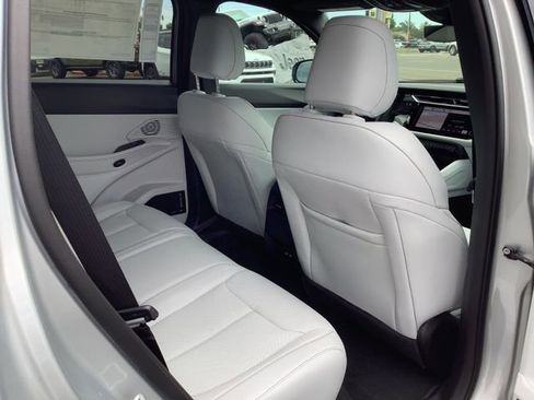 New 2026 Jeep Cherokee Limited AWD/4WD image 35