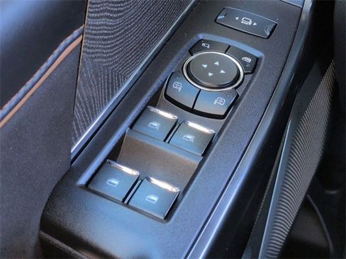 Certified 2024 Ford F350 Platinum image 25