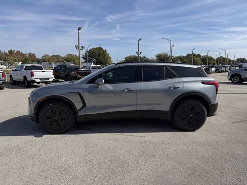 New 2026 Chevrolet Blazer EV LT image 6
