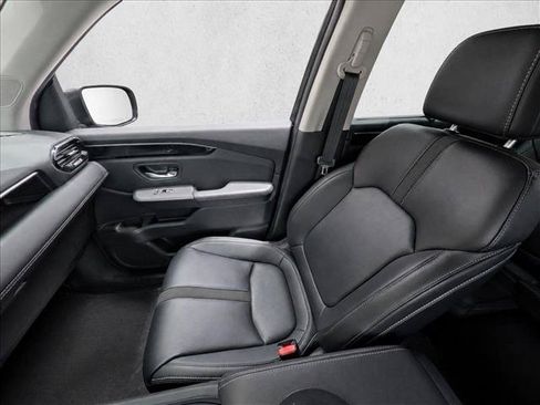 Certified 2023 Honda Pilot EX-L image 24