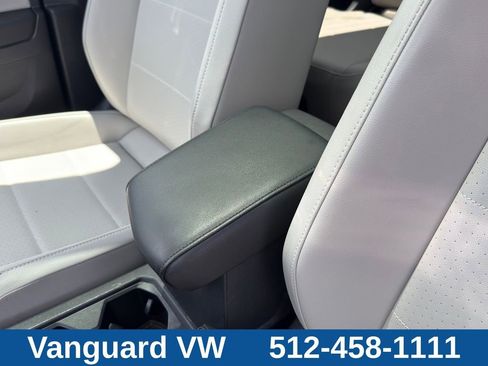 Used 2019 Volkswagen Tiguan SE w/ Panoramic Sunroof Package FWD image 13
