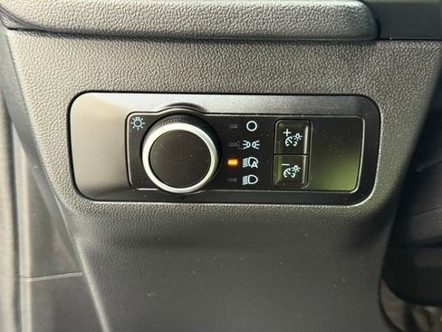 Used 2025 Ford Escape Active image 31