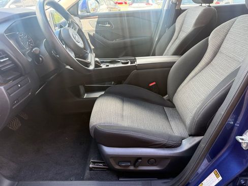 Used 2022 Nissan Rogue SV AWD/4WD image 13