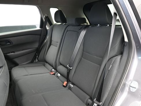 Used 2025 Nissan Rogue S FWD image 25