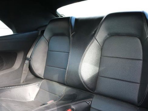 Used 2021 Ford Mustang Premium RWD image 18