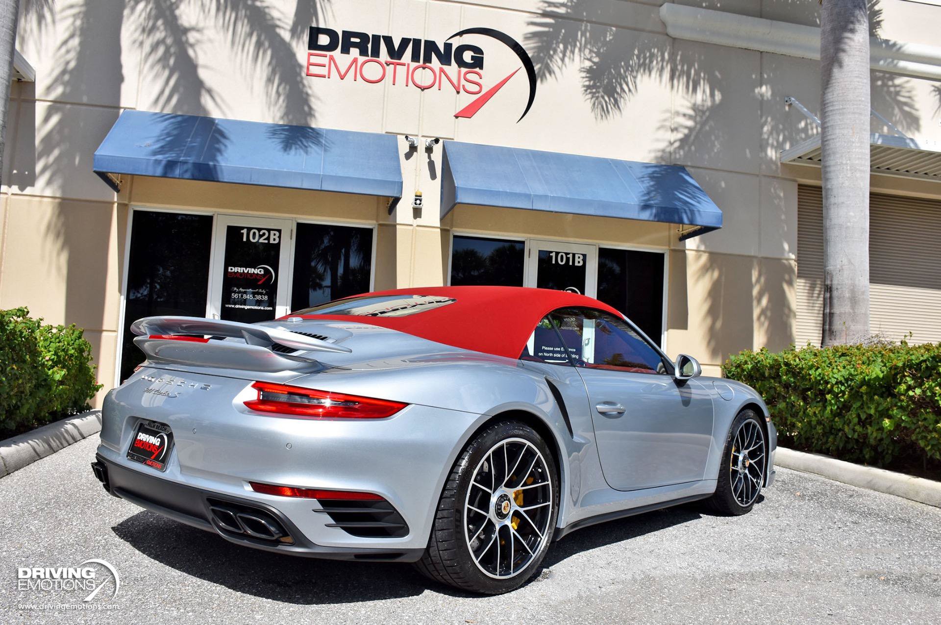 Used 2018 Porsche 911 4 Cabriolet AWD/4WD image 25