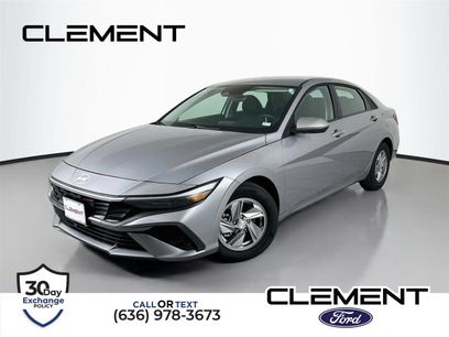 Used 2025 Hyundai Elantra SE