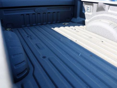 New 2026 Ford F250 Lariat w/ Black Appearance Package AWD/4WD image 9