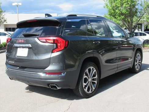 Used 2020 GMC Terrain SLT w/ Preferred Package FWD image 6