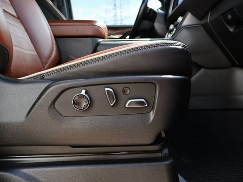 Certified 2024 GMC Yukon Denali Ultimate AWD/4WD image 10