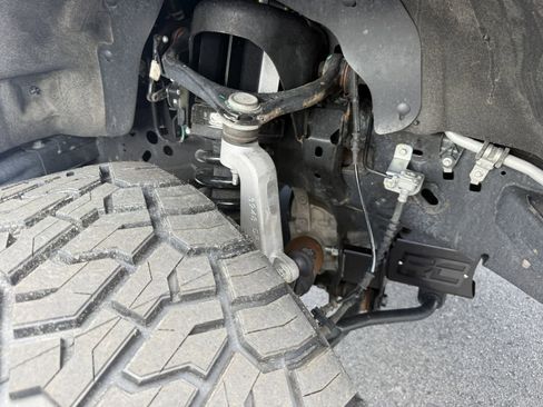 Used 2024 Ford F150 Lariat w/ Equipment Group 502A High AWD/4WD image 35