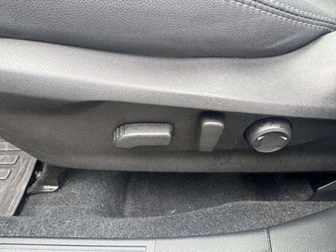 Used 2019 Subaru Forester Premium AWD/4WD image 20