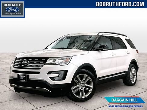 Used 2017 Ford Explorer XLT w/ Equipment Group 202A AWD/4WD image 1
