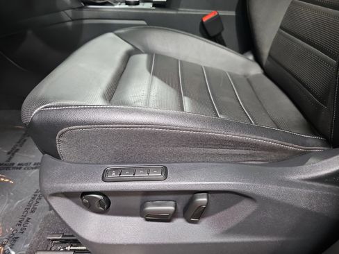 Used 2019 Volkswagen Atlas SEL Premium AWD/4WD image 30