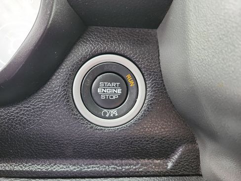 Used 2024 RAM 2500 Big Horn w/ Off Road Package image 17