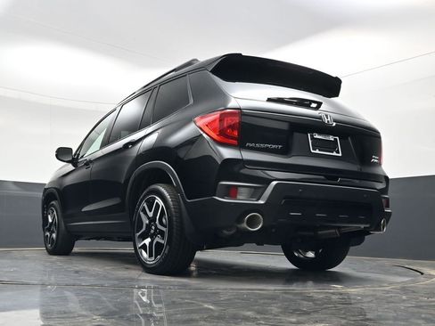 Used 2024 Honda Passport Black Edition image 29