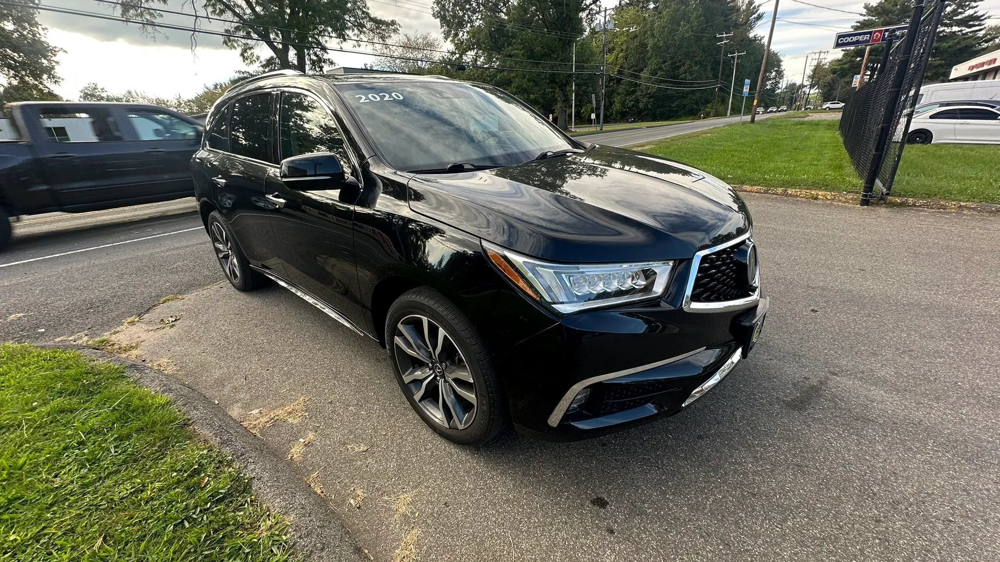 Used 2020 Acura MDX w/ Advance Package AWD/4WD image 3