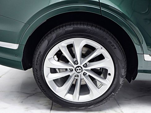 New 2025 Bentley Bentayga Extended Wheelbase image 52