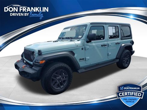 Used 2024 Jeep Wrangler Unlimited Sport AWD/4WD image 1