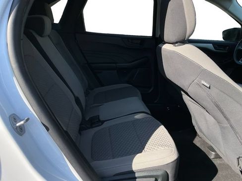 Certified 2022 Ford Escape SE AWD/4WD image 18