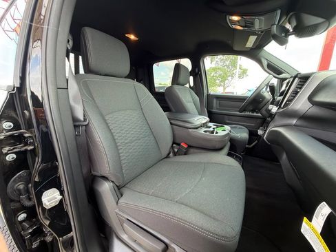 New 2026 RAM 3500 Tradesman AWD/4WD image 27