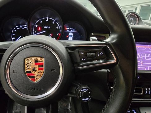 Used 2022 Porsche Macan GTS w/ Sport Chrono Package image 19