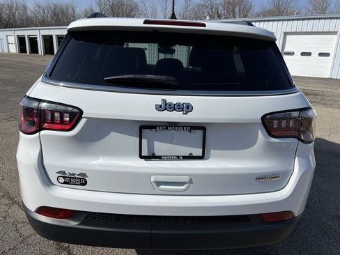 Used 2022 Jeep Compass Latitude w/ Convenience Group image 4