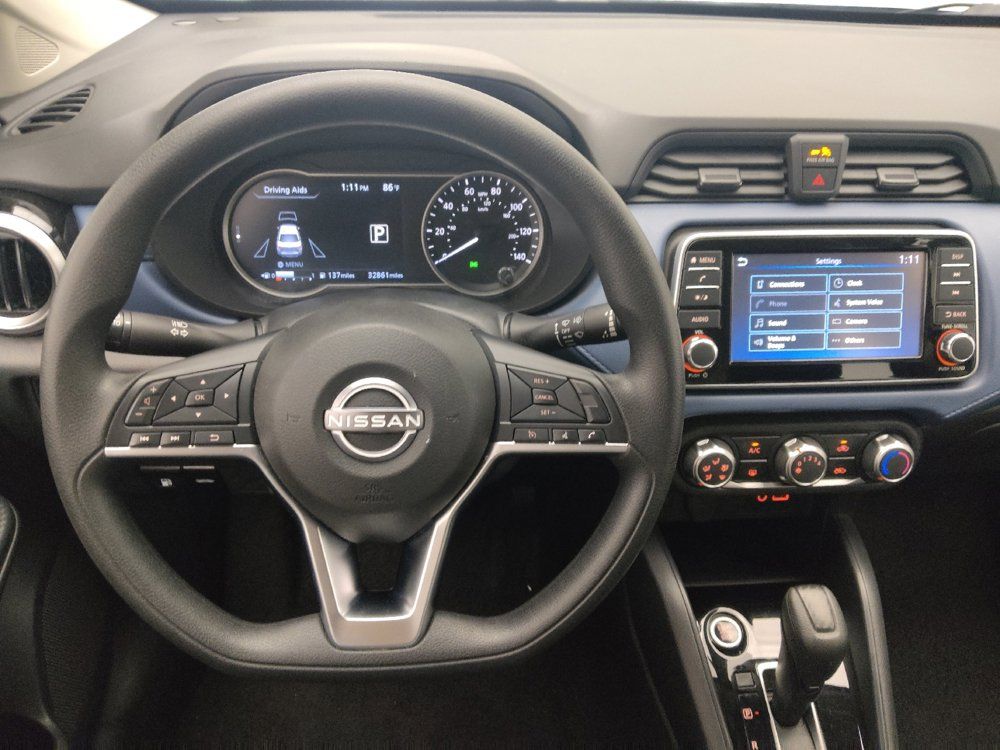 Used 2025 Nissan Versa SV FWD image 22