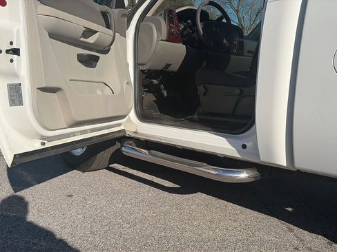 Used 2008 GMC Sierra 1500 W/T image 34