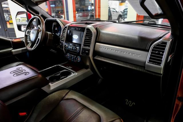 Used 2017 Ford F250 King Ranch w/ King Ranch Ultimate Package AWD/4WD image 14