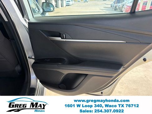 Used 2025 Toyota Camry LE FWD image 26