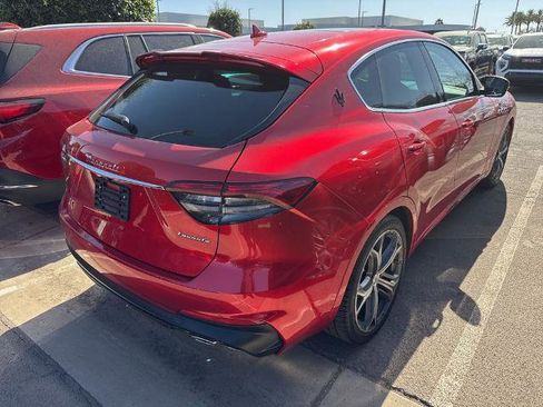 Used 2022 Maserati Levante Modena AWD/4WD image 3