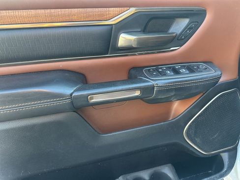 Used 2022 RAM 1500 Limited w/ Body Color Bumper Group image 13