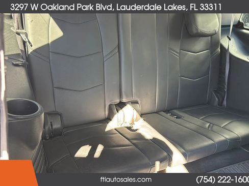 Used 2015 Cadillac Escalade Premium RWD image 49
