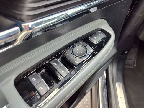 Used 2022 Lincoln Corsair AWD w/ Equipment Group 101A image 14