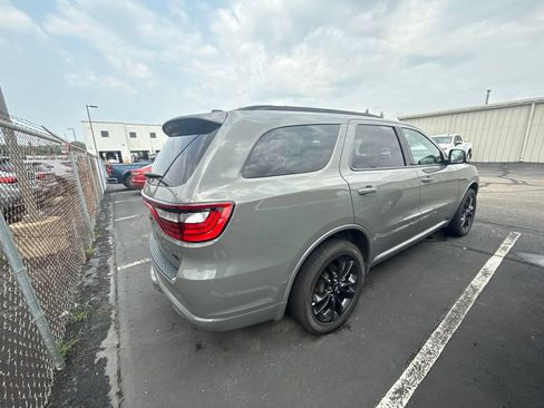 Used 2025 Dodge Durango R/T w/ Blacktop Package AWD/4WD image 9