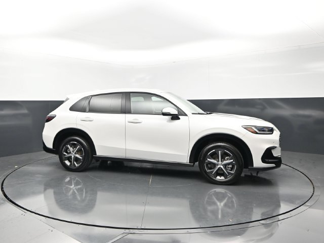 Used 2025 Honda HR-V EX-L image 6