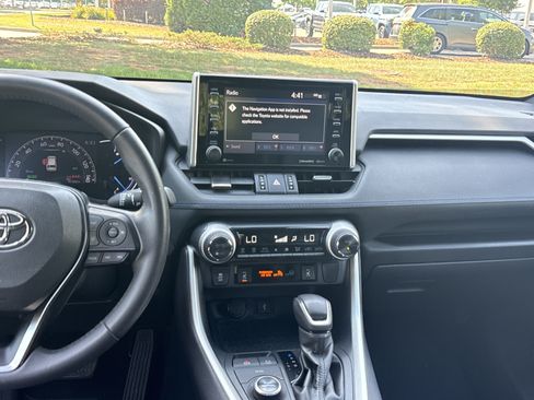 Used 2020 Toyota RAV4 XSE w/ Protection Package AWD/4WD image 30