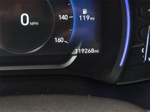 Used 2020 Hyundai Santa Fe SEL image 29