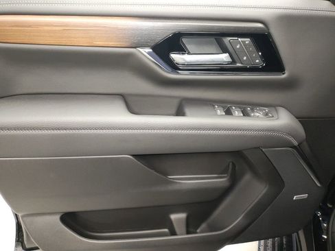 New 2026 GMC Yukon XL Denali w/ Sun & Power Step Package image 26