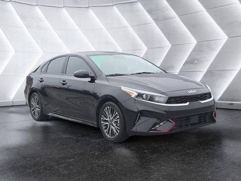 Used 2024 Kia Forte GT-Line w/ GT-Line Premium Package image 1