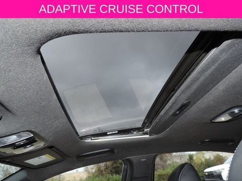 Used 2024 Kia Forte GT-Line w/ GT-Line Premium Package image 17