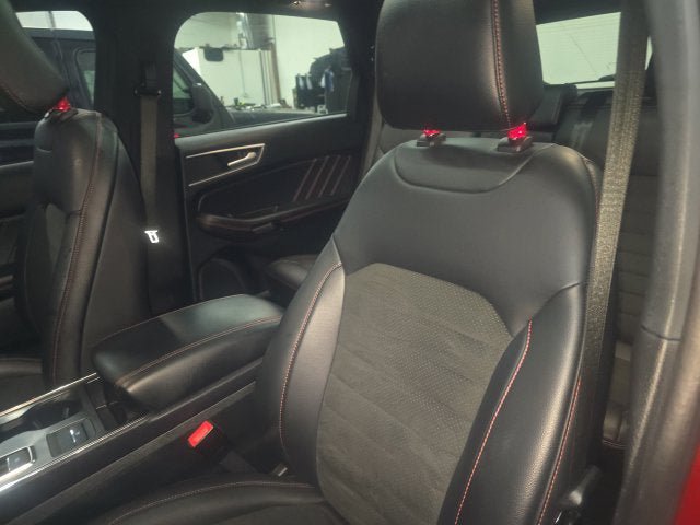 Used 2024 Ford Edge ST-Line AWD/4WD image 17