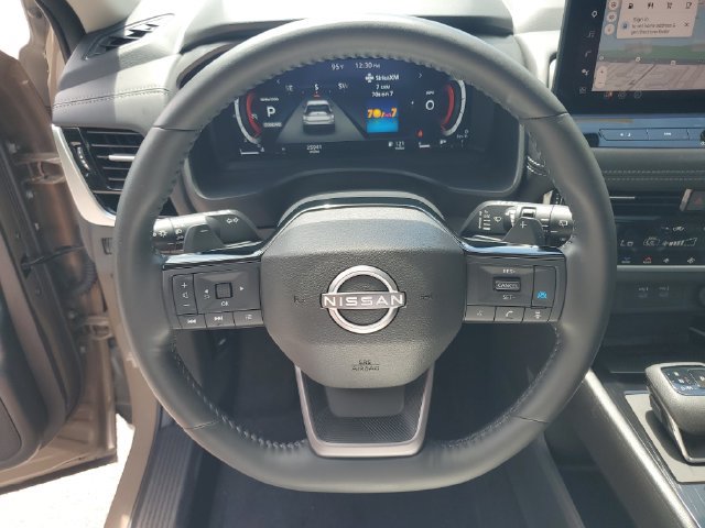 Certified 2025 Nissan Rogue SL w/ SL Premium Package FWD image 19