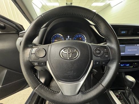 Used 2019 Toyota Corolla SE image 28