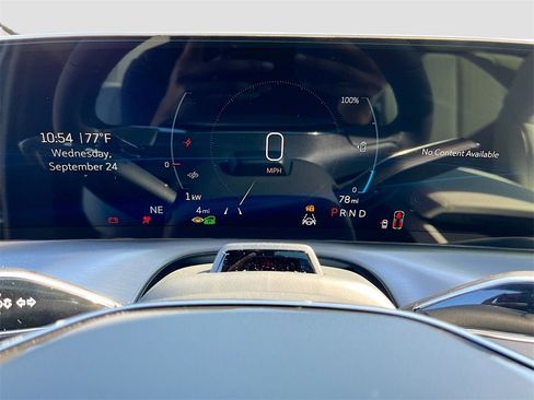 New 2026 Cadillac Vistiq Luxury image 12