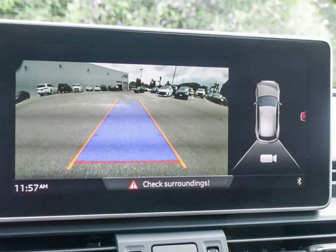 Used 2018 Audi Q5 Premium image 23