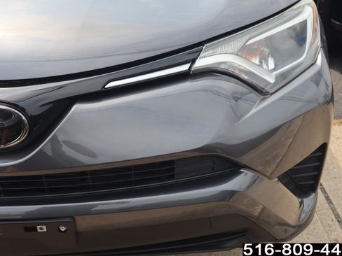 Used 2018 Toyota RAV4 LE w/ All Weather Liner Package AWD/4WD image 8