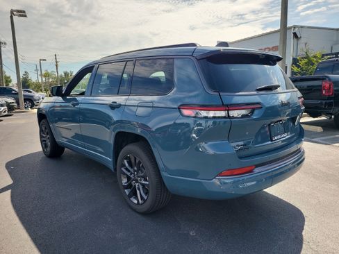 New 2026 Jeep Grand Cherokee L Limited AWD/4WD image 8